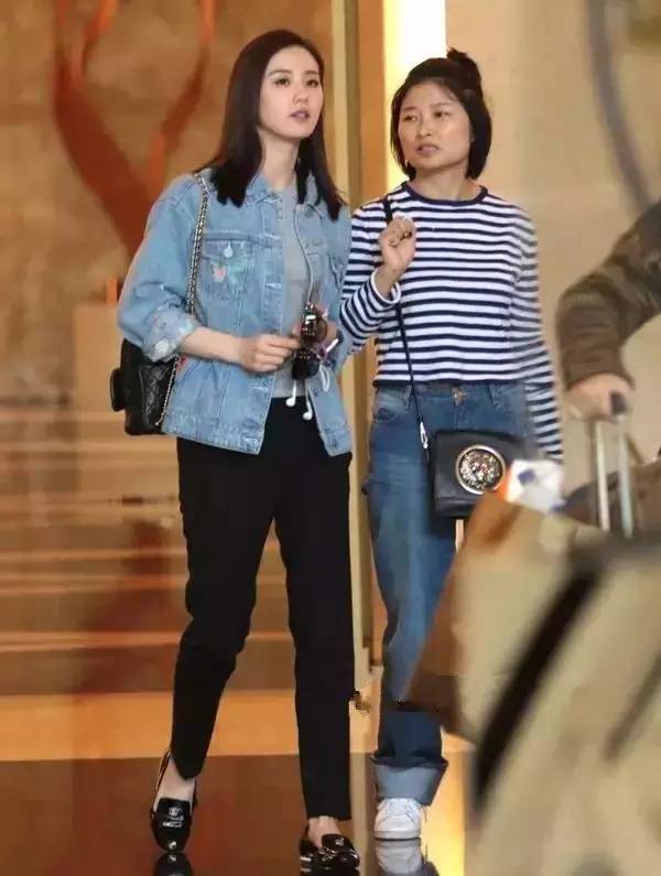 刘诗诗结婚后穿衣越来越美,刘诗诗穿白t美貌挡不住