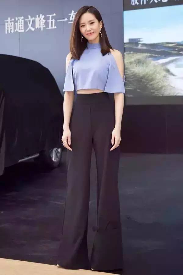 刘诗诗结婚后穿衣越来越美,刘诗诗穿白t美貌挡不住