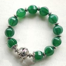 玛瑙佩戴有属相禁忌吗,缠丝玛瑙佩戴禁忌