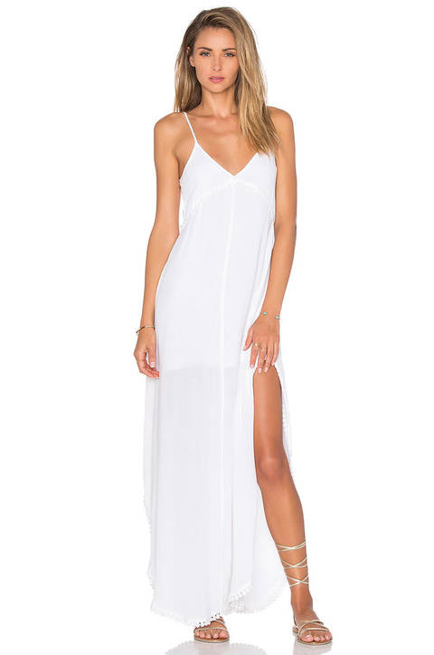 夏天想要一条好看的吊带裙,今年夏天的第一条吊带裙