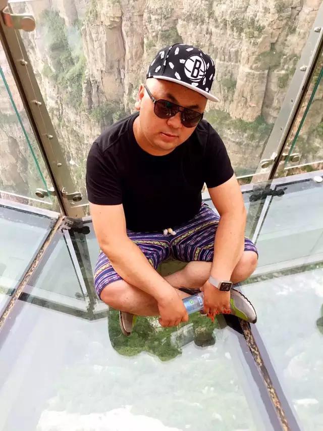 在一家公司很久的文案,在一家设计公司做文案工作