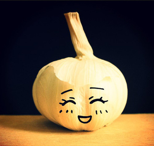 巧剥大蒜，哪种又快又完整不伤手？别再争议，看看亲测得出的结论