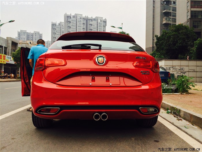 菲亚特致悦2014款拉花,致悦白色款改装