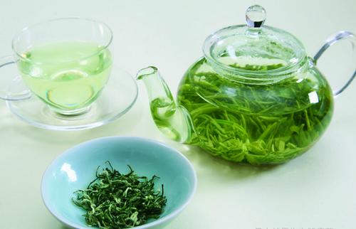 25岁以后长痘痘如何祛痘,青少年爆痘长痘如何祛痘