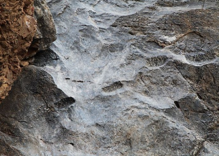 穿越阴山浮生若梦