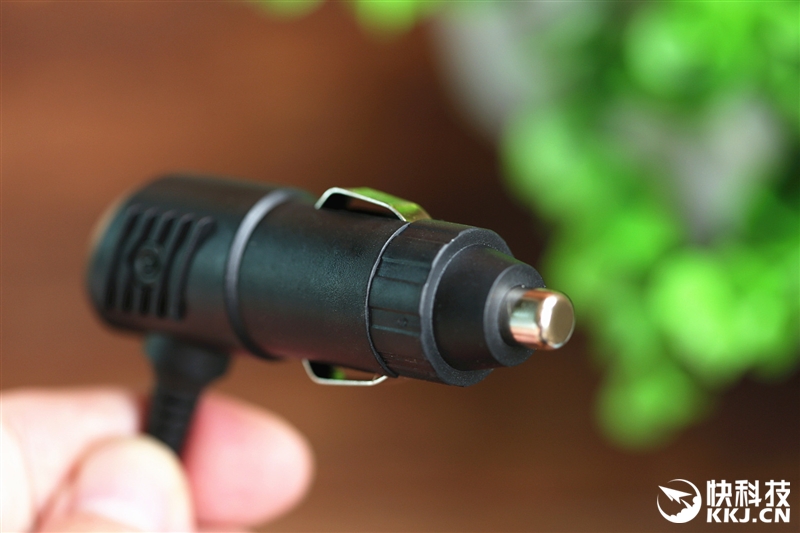 睿米车载空气净化器评测,豹米空气净化器显示多少达标