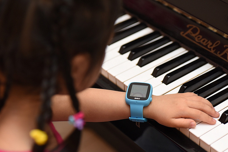 细致的关爱,巴迪龙360儿童手表app