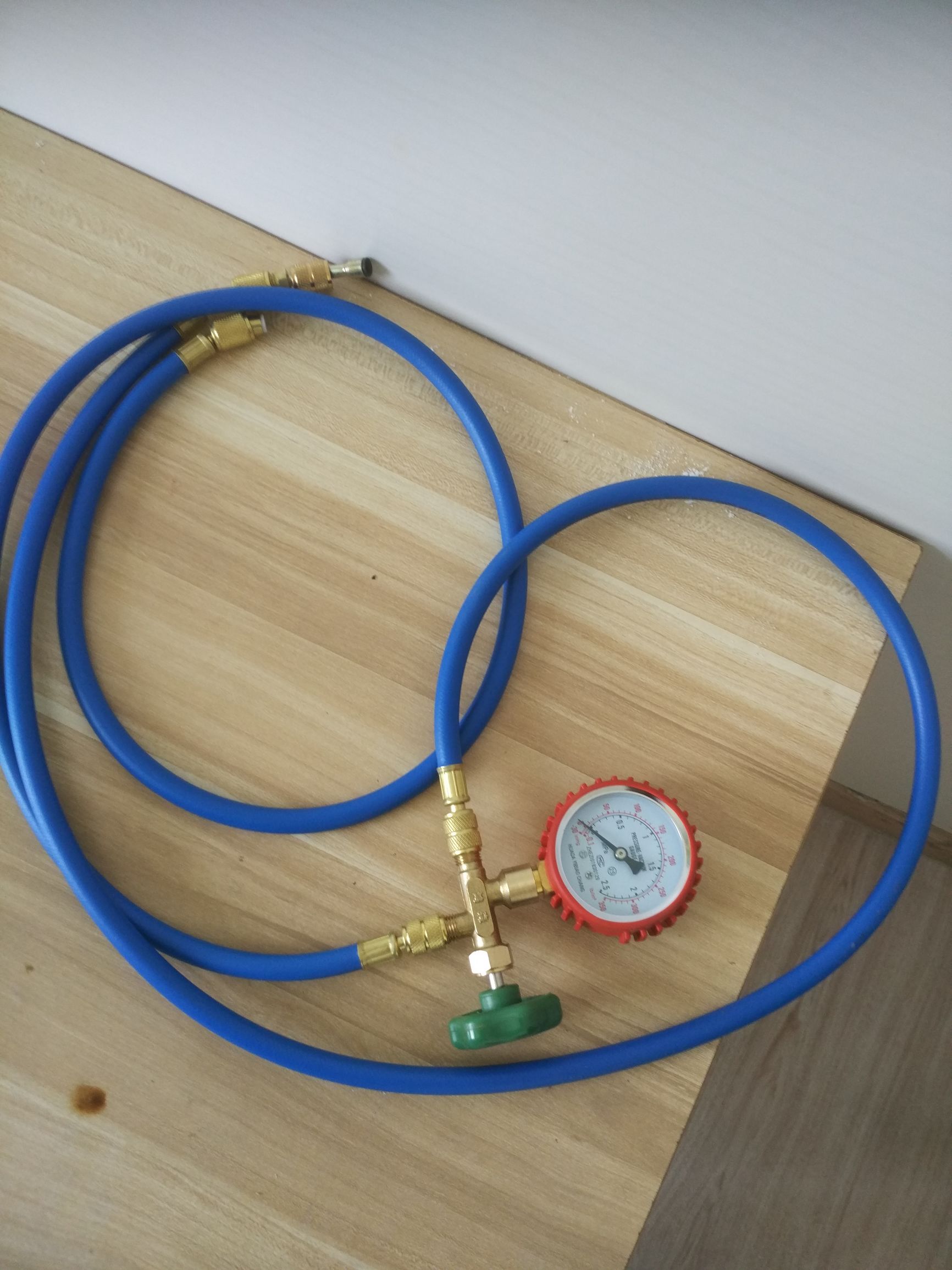 空调换电容的正确方法,给柜机空调加氟的操作流程