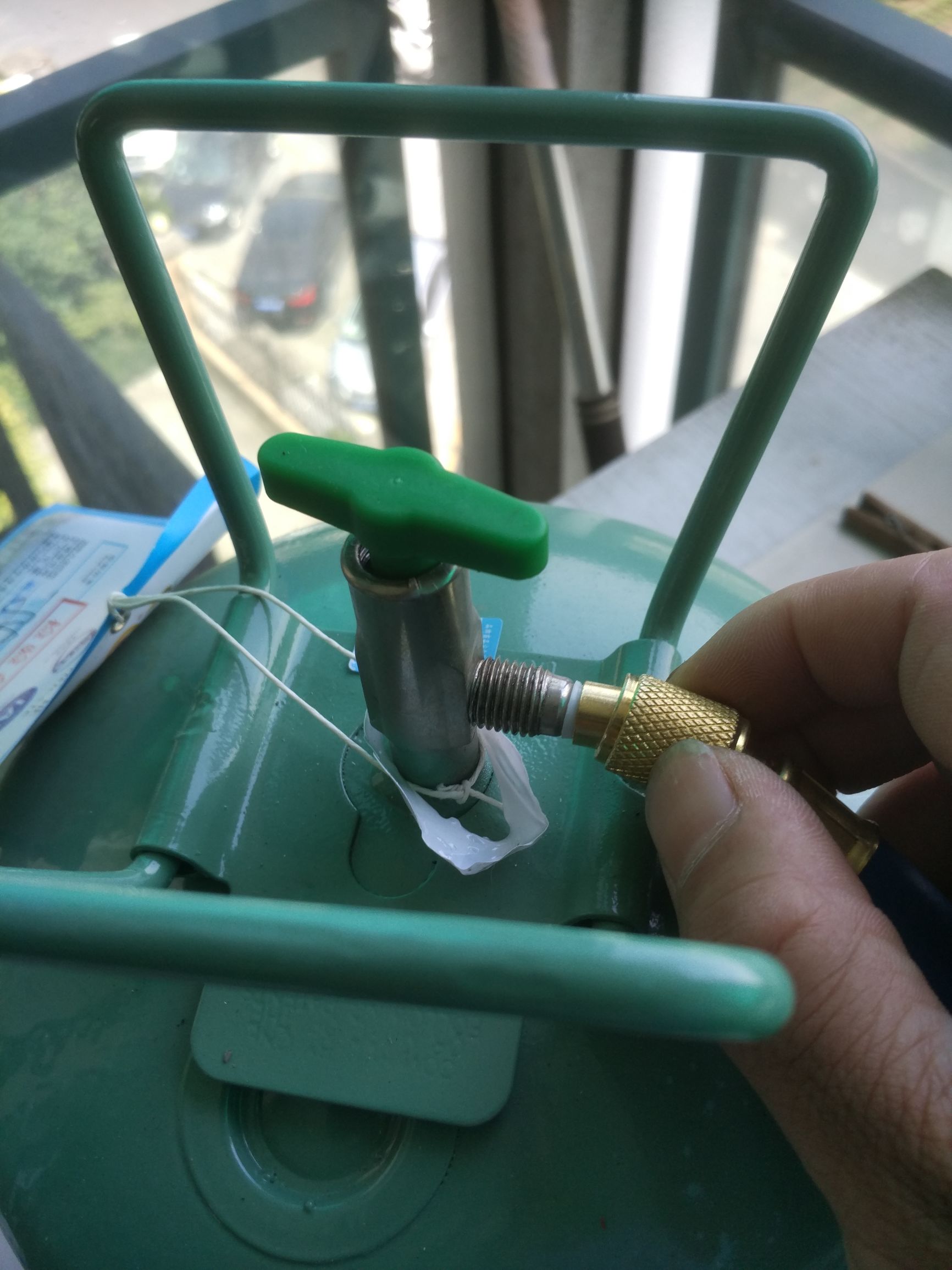 空调换电容的正确方法,给柜机空调加氟的操作流程