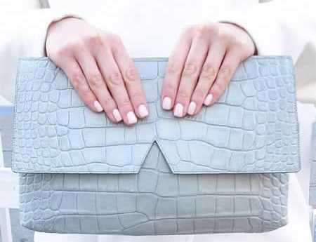 时髦小众的别致包袋,月薪3000的姑娘