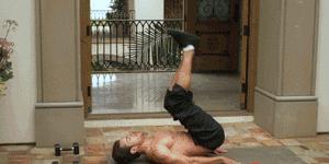 虐腹动作简单高效,快速虐腹动作15天虐出完美腹肌