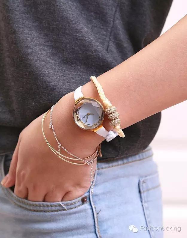 没块好看的表,我都不好意思露手腕