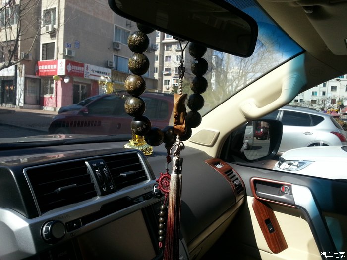 普拉多4000和兰德酷路泽4000油耗,lc250普拉多2.4t百公里油耗