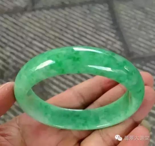 商场卖3980的翡翠,高冰翡翠卖78块