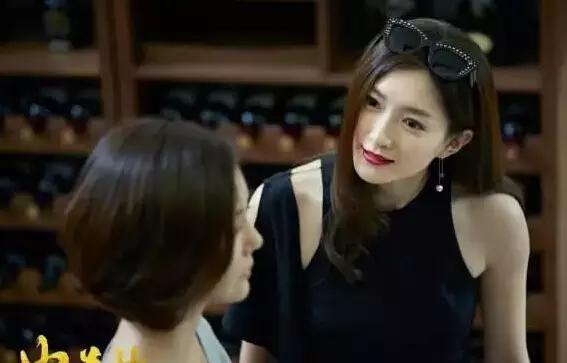 濂藉厛鐢熸洸绛辩弧,鏇茬缁″瘜瀹跺コ