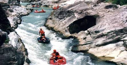 奉化漂流和四明山漂流,奉化第一漂流