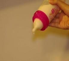 7天宝宝呛奶,七天的婴儿呛奶