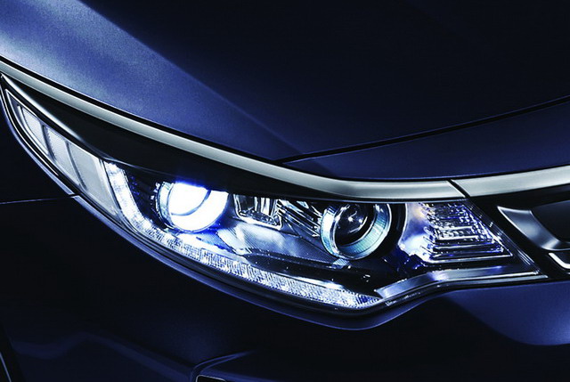 索九和k5迈锐宝,起亚k5混动最新款