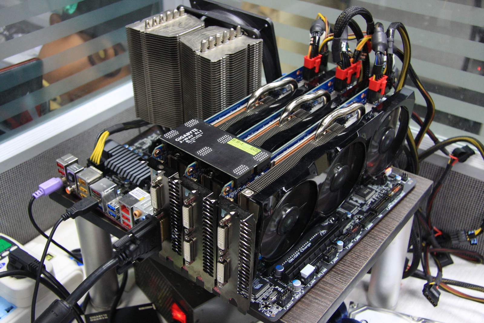 游戏电脑硬件配置推荐,值得推荐的电脑游戏硬件设备