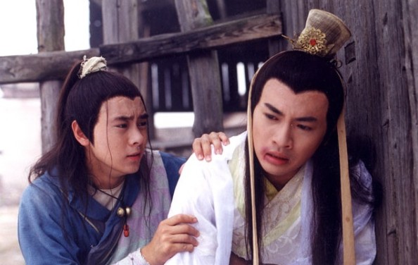 我老婆她不听话！我先把她吹起来，再狠狠地打！