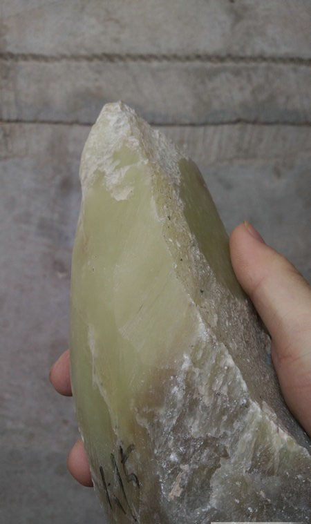 天黄,地黄,不如*疆新**老黄玉。