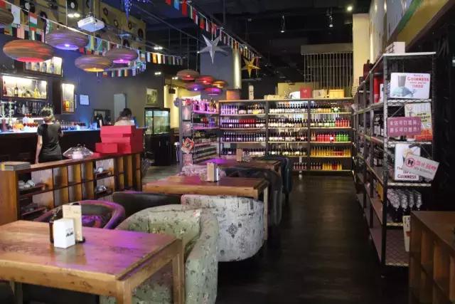 欧洲杯酒馆,欧洲杯酒吧看球视频