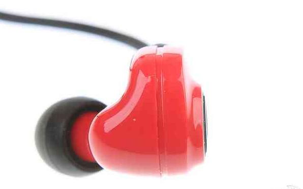 非传统amd显卡,im70换带麦线评测