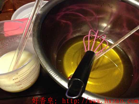 超滑的羊奶手工皂功效,手工制作的羊奶皂美白效果怎么样