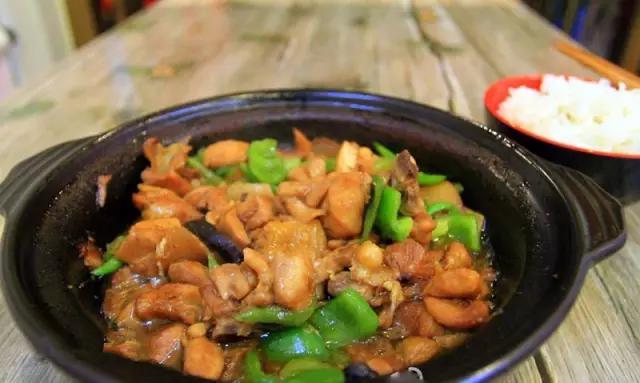 网红黄焖鸡大揭秘,黄焖鸡为什么这么火爆