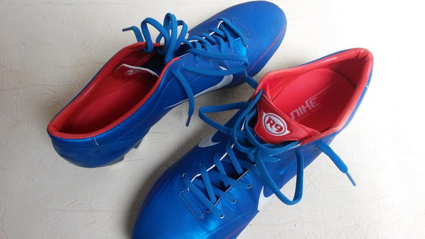 耐克足球鞋刺客纪念款解析,耐克足球鞋刺客进化史