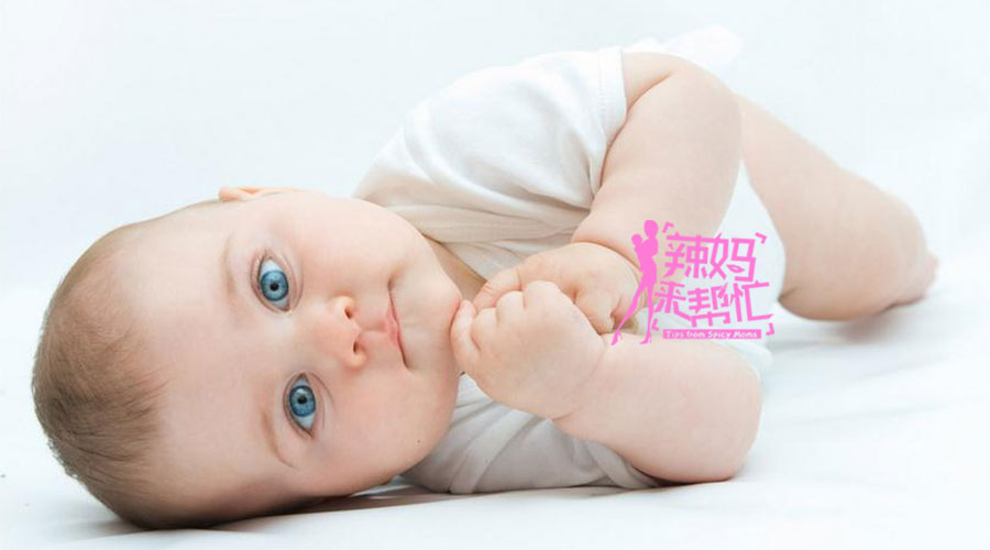 如果有人晕倒了该怎么办,宝宝晕倒就医视频