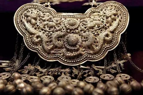 银饰真伪鉴定免费吗,银饰造假的多么