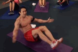 虐腹动作简单高效,快速虐腹动作15天虐出完美腹肌