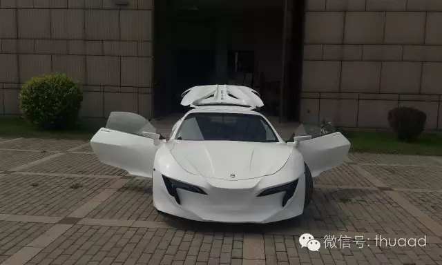 5名本科生,每天只睡6小时,1辆电动轿跑真车,惊艳全场