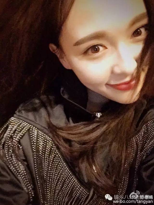 爱戴美瞳的女明星,戴美瞳的女明星图片