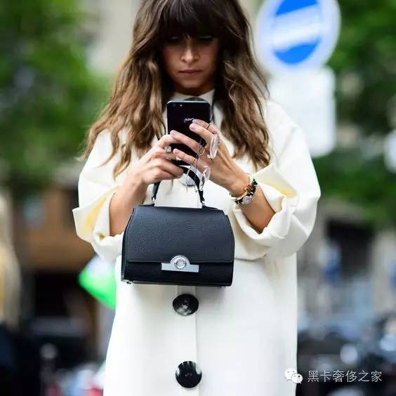 moynat深圳南山专柜,lv差不多的奢侈品包