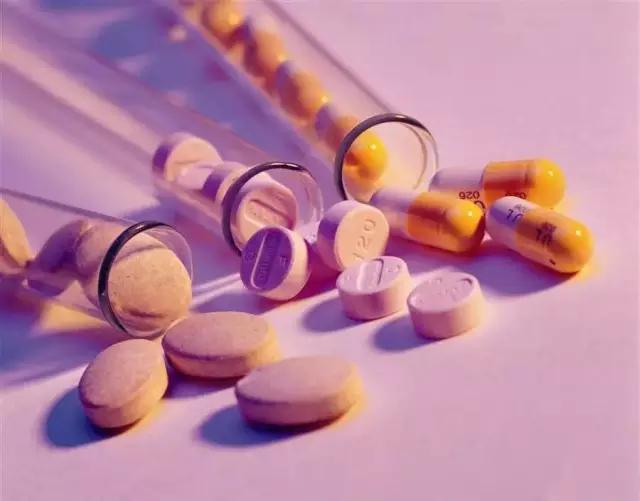 吃完紧急避孕药感觉自己变丑变胖,吃避孕药会变胖变丑吗