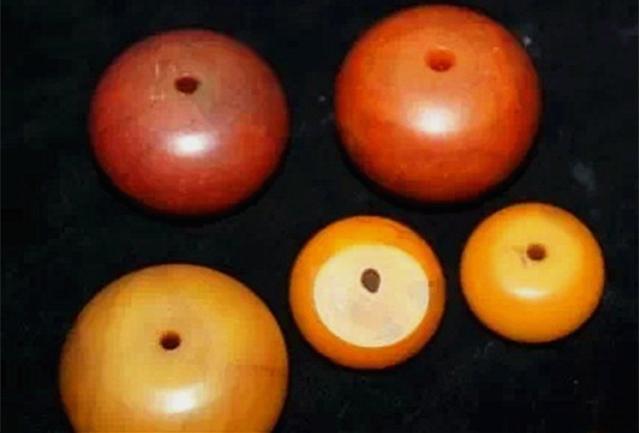 十大骗人的蜜蜡,真假蜜蜡鉴别就这一招有图有真相