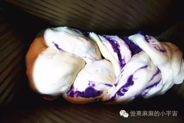 淡奶油吐司早餐做法,吐司鸡蛋淡奶油咸味早餐