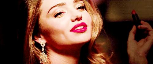 初学化妆不知道买什么化妆品,新手小白化妆别买什么