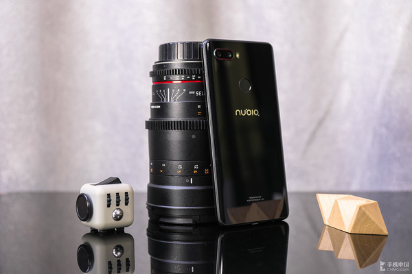 通用裸眼3d屏价格行情,国产裸眼3d手机有哪些