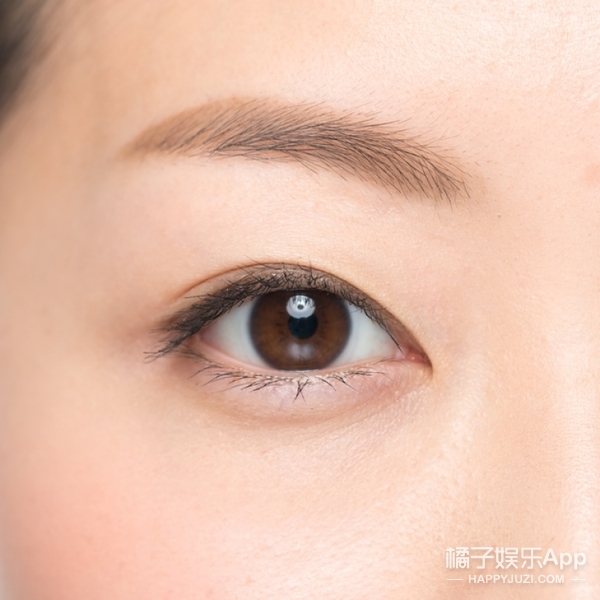 可以把睫毛完全处理掉吗,怎么不用睫毛夹刷出卷翘睫毛
