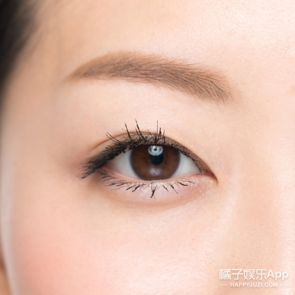 可以把睫毛完全处理掉吗,怎么不用睫毛夹刷出卷翘睫毛