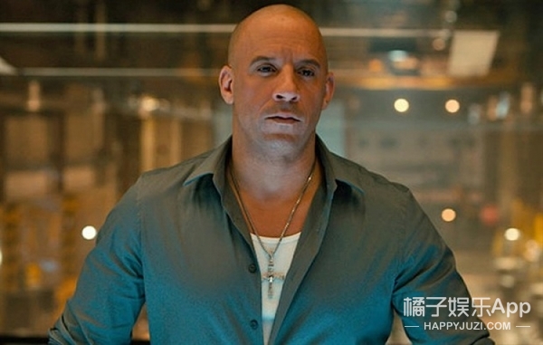 跟老婆蜜月,还和前女友有了孩子!《速8》里范迪塞尔是渣男吗?