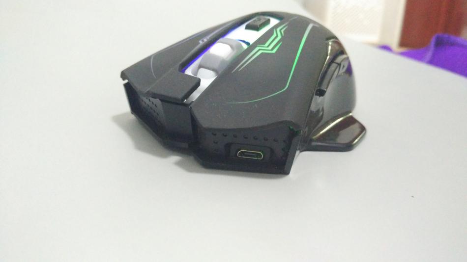 冰狐无线鼠标好不好,冰狐跑车无线鼠标