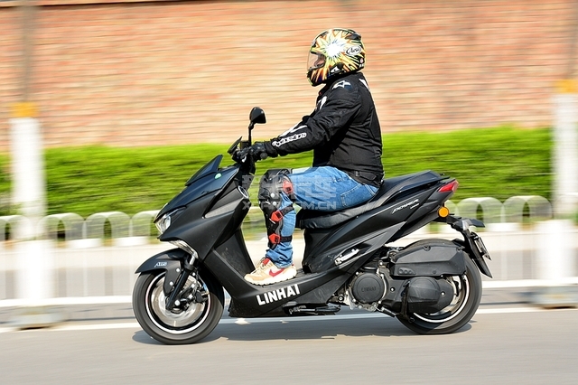 造型时尚操控灵活，林海Power175T试驾！