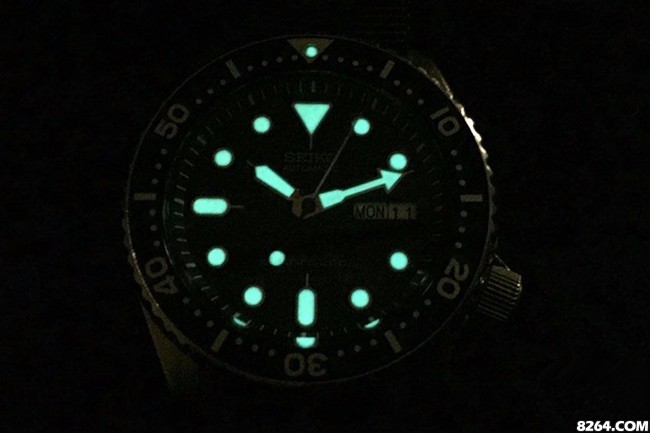 seiko精工潜水机械手表100m,seiko手表skx007
