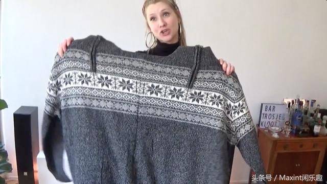 假装双胞胎｜脖子上栓“贞操带”，72小时一起约会睡觉，上厕所！