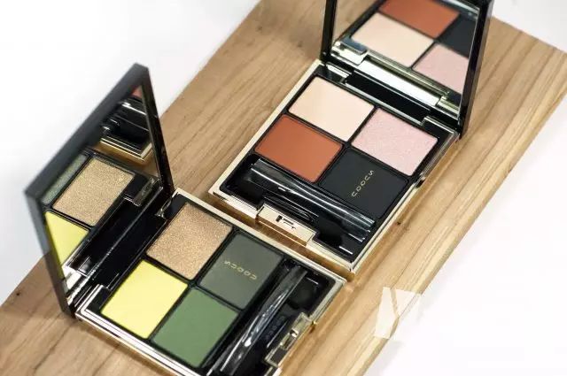 现在的美妆品的名字太太太太少儿不宜了,“一丝不挂”、“事后清晨”、Sex-Proof……