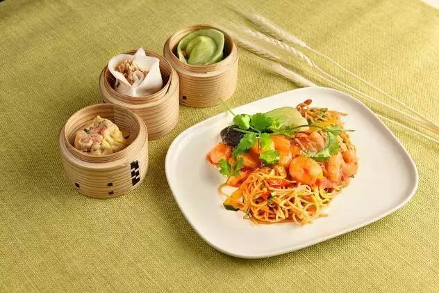 鍘荤編鍥藉弬鍔犲彉褰㈤噾鍒氬睍瑙堜細,杈剧編鑸┖娲诲姩